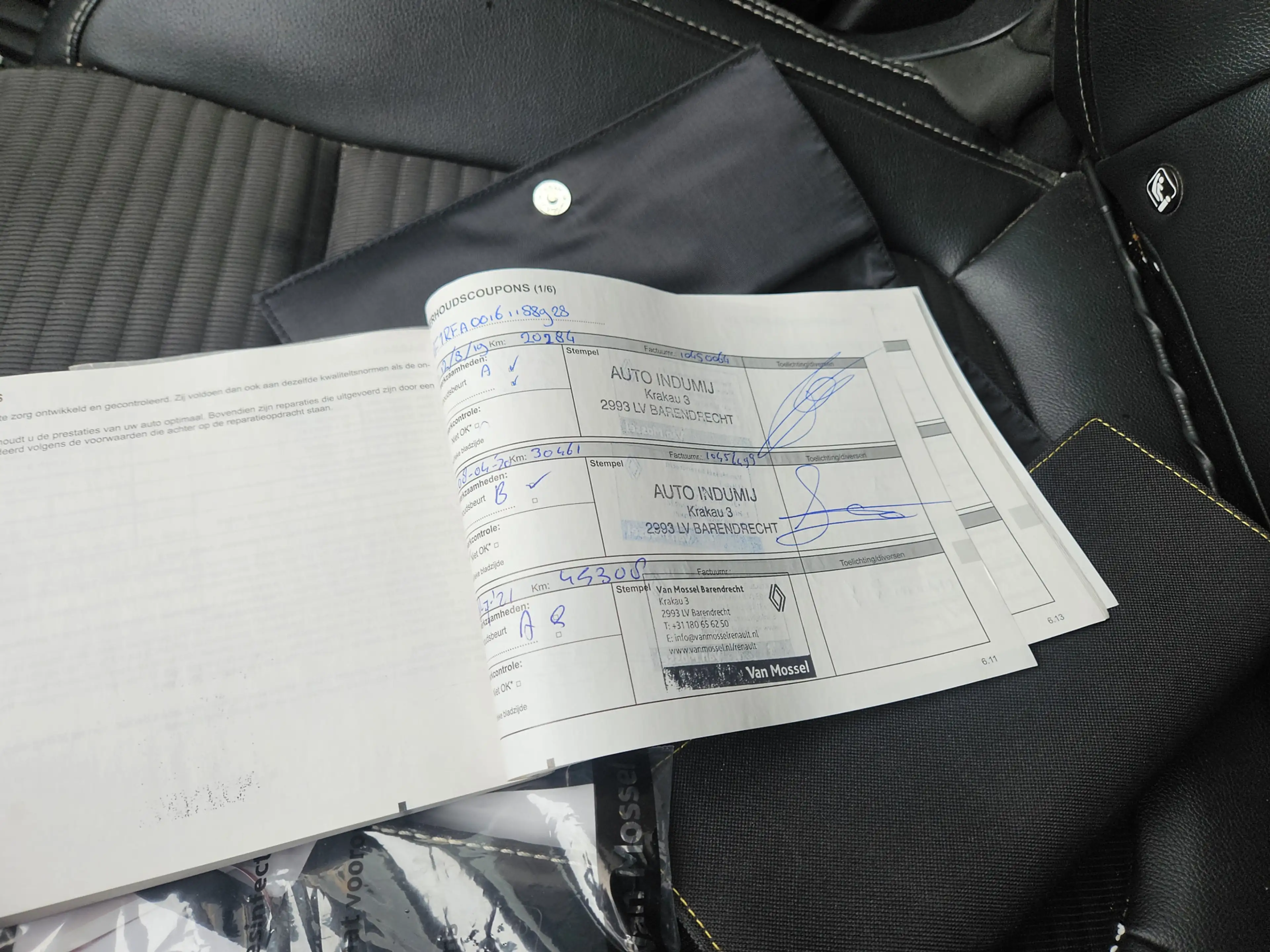 Renault Grand Scenic 1.3 TCe Bose 7p. (koppakking lek) — photo 27