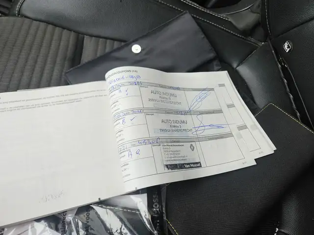 Renault Grand Scenic view 27