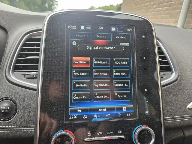 Renault Grand Scenic view 16
