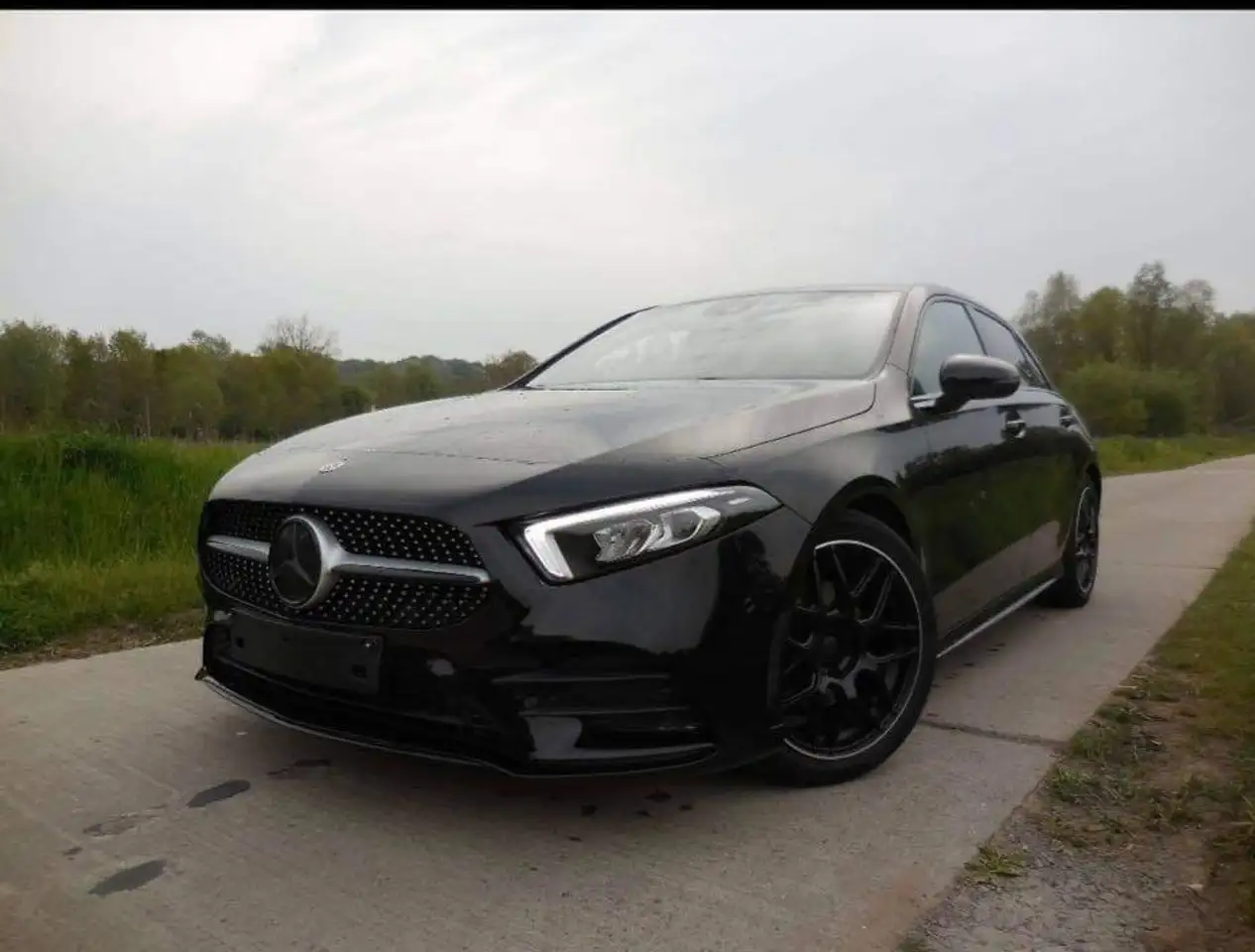 Mercedes-Benz A 180