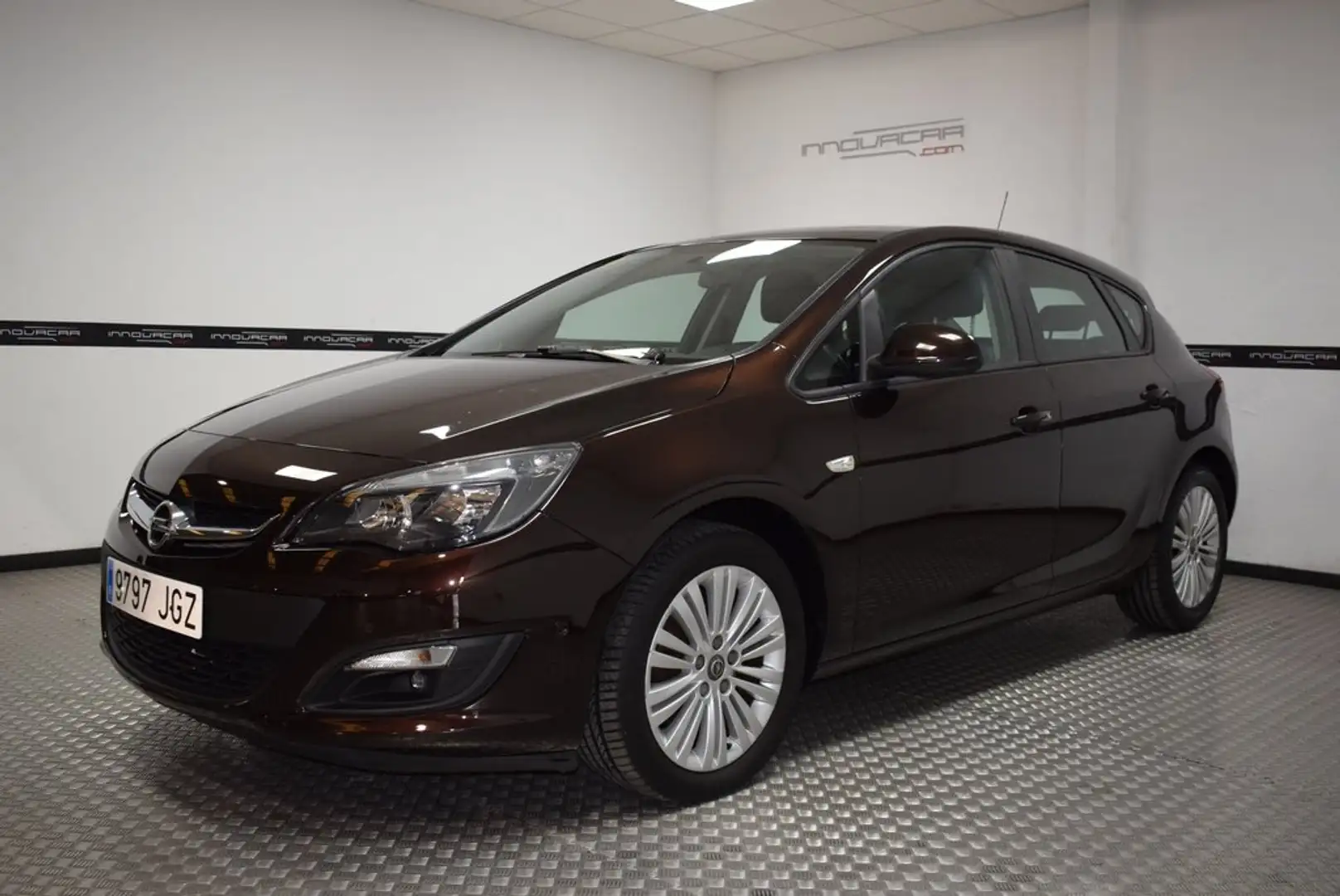 Opel Astra 1.6 CDTi S/S 110 CV Excellence Bruin - 1