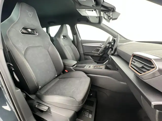Cupra Formentor view 9