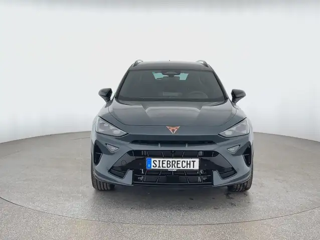 Cupra Formentor view 2