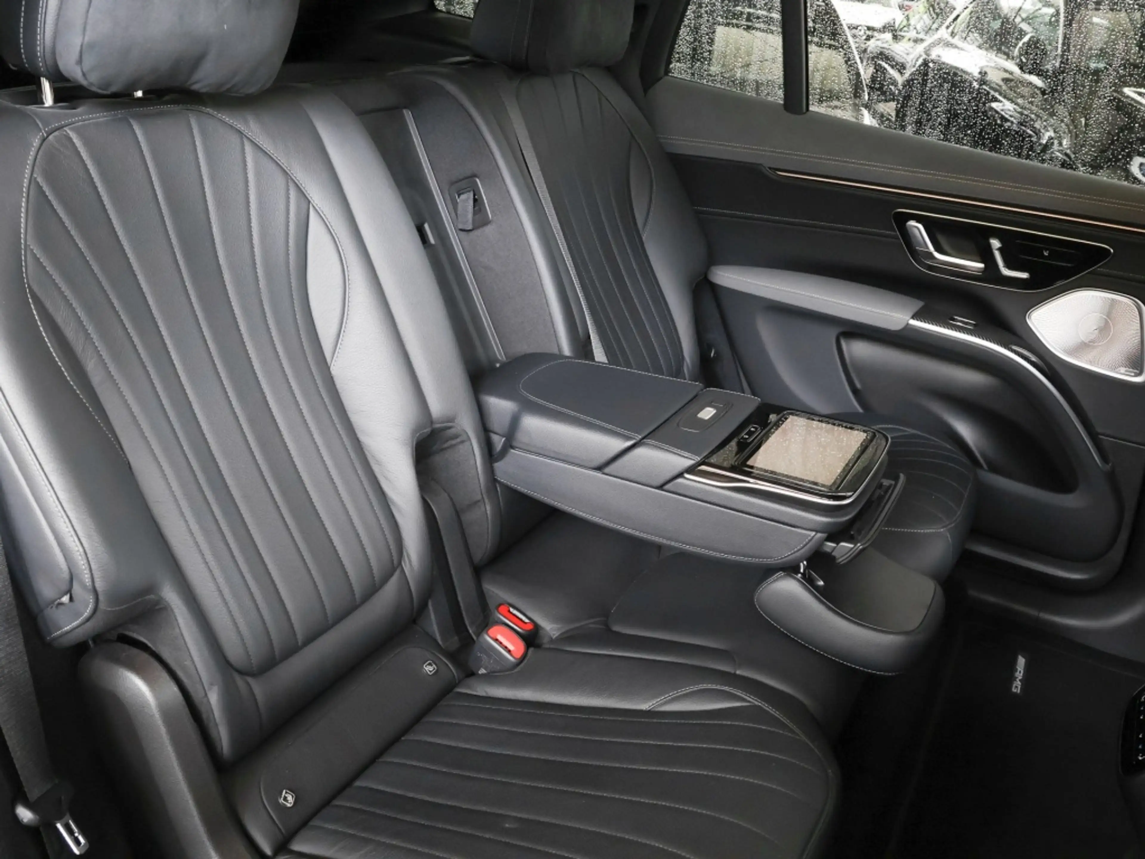 Mercedes-Benz EQS SUV EQS 580 4M SUV AMG-Sport/Pano/AHK/Sitzklima/AIRM — photo 5