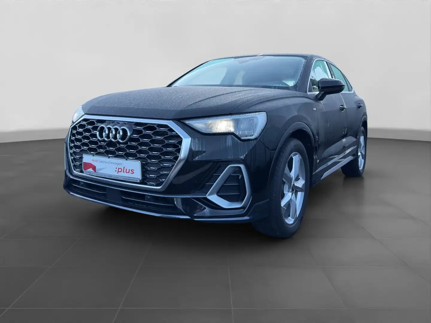 Audi Q3 35 TDI S LINE LM19 LEDER eSITZE AHK Schwarz - 2