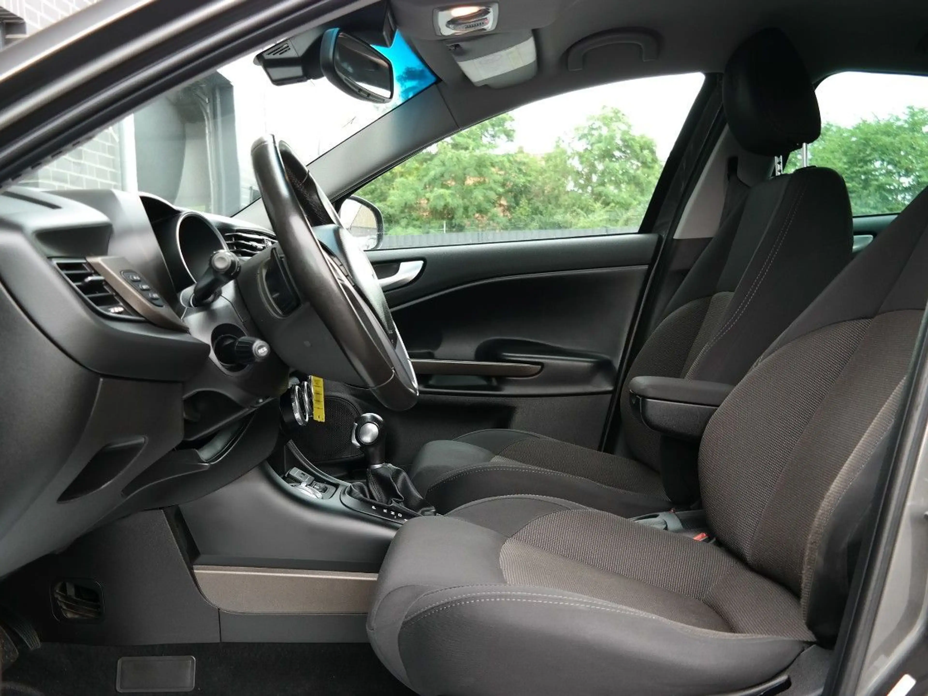 Alfa Romeo Giulietta Turismo*Automatik*Klima*SHZ*PDC*Xenon* — photo 8