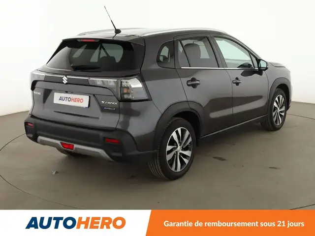 Suzuki S-Cross view 6
