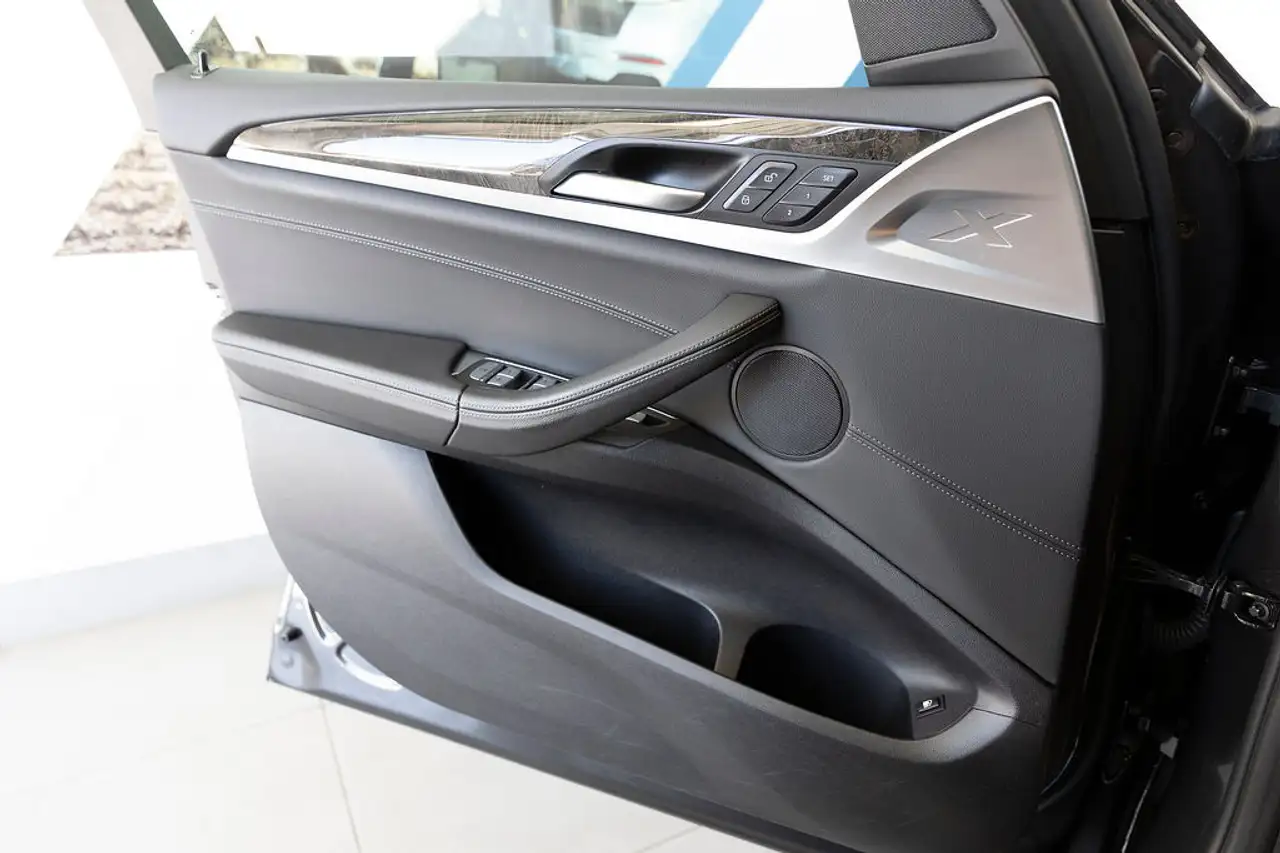 BMW X3 photo BMW X3
