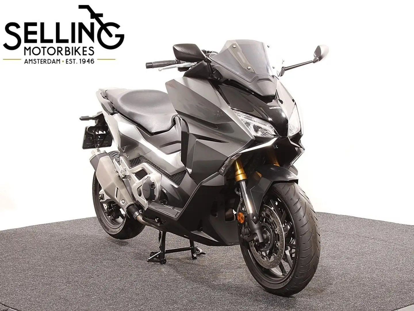 Honda Forza 750 NSS Grijs - 2