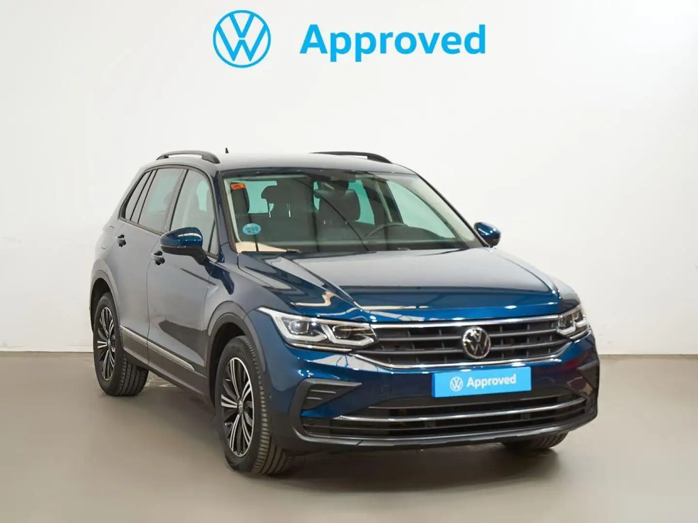 Volkswagen Tiguan 2.0TDI Life 90kW Blauw - 1