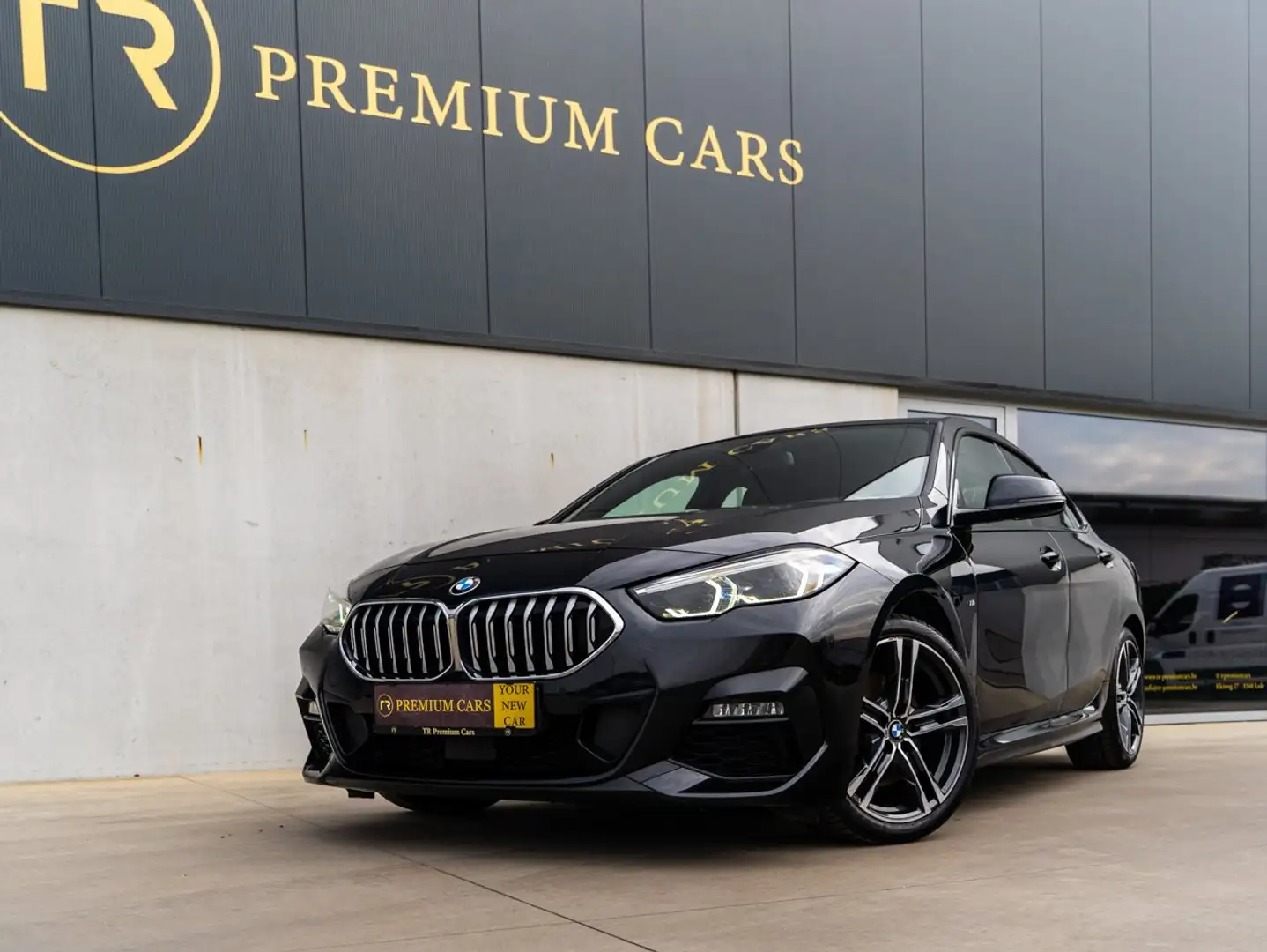 BMW 218 Gran Coupé 218iA l M-Pack Černá - 2
