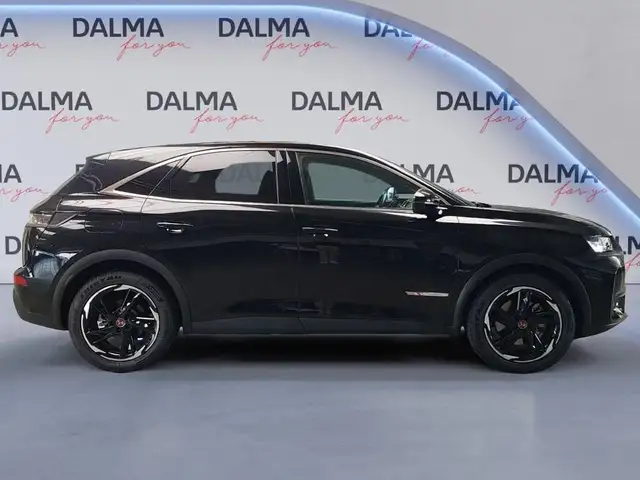 DS Automobiles DS 7 Crossback view 6