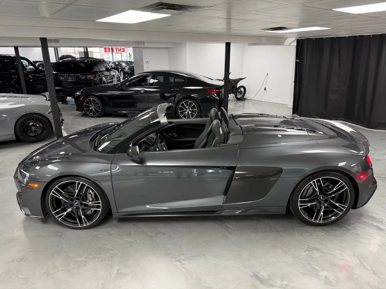 Audi R8 снимка Audi R8
