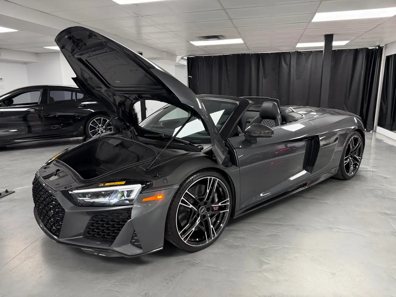 Audi R8 снимка Audi R8