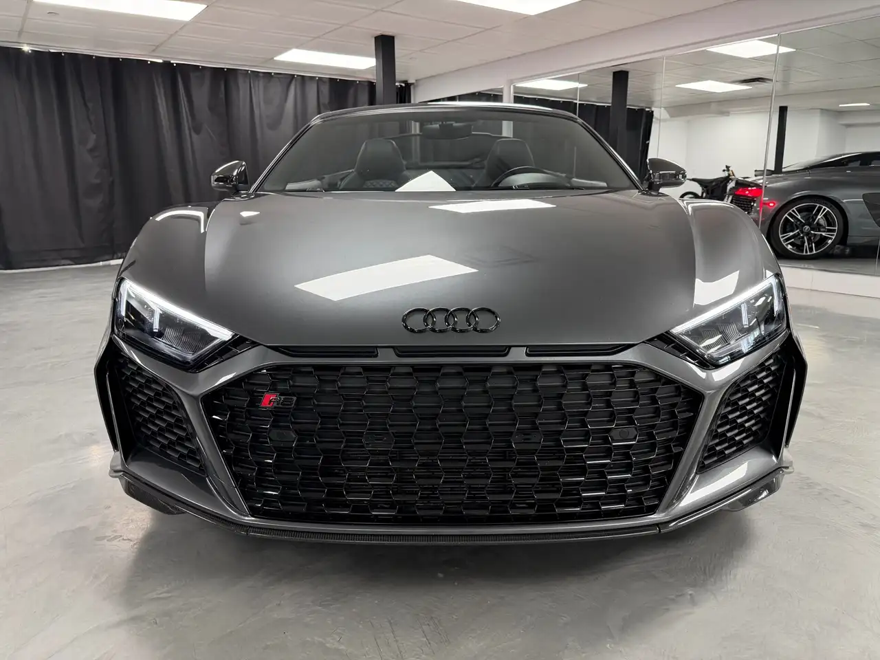 Audi R8 снимка Audi R8