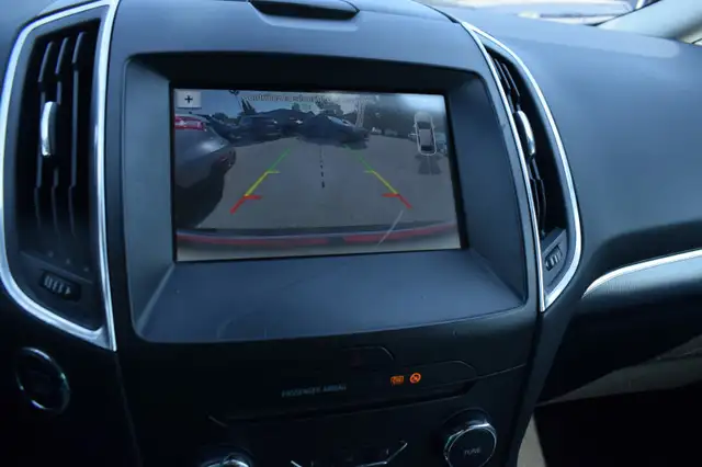 Ford S-Max view 10