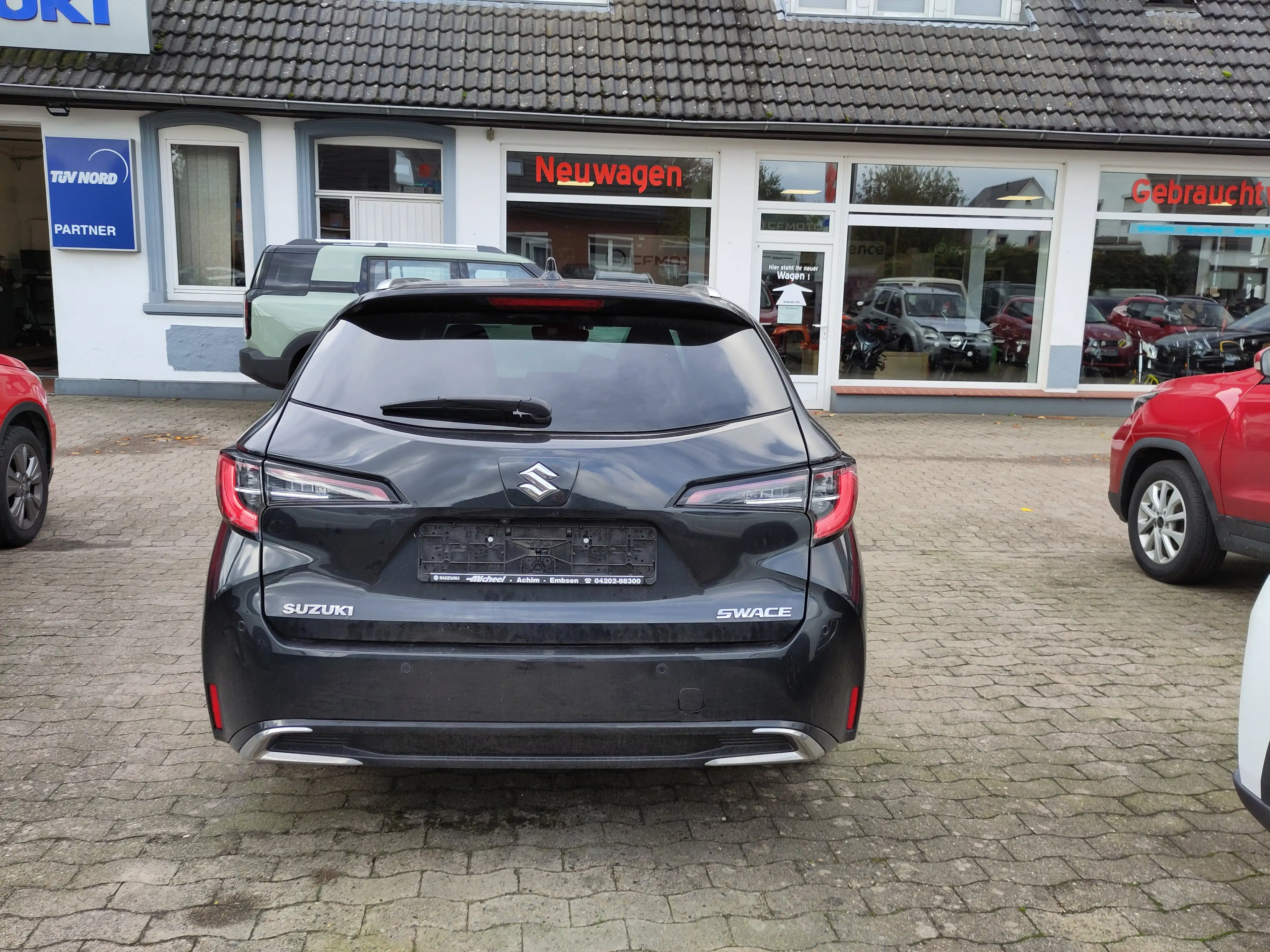 Suzuki Swace Swace 1.8 Hybrid CVT Comfort+ — photo 4