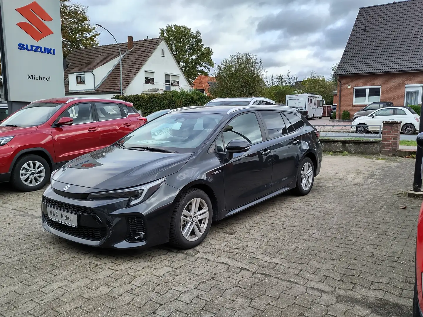 Suzuki Swace Swace 1.8 Hybrid CVT Comfort+ Schwarz - 2