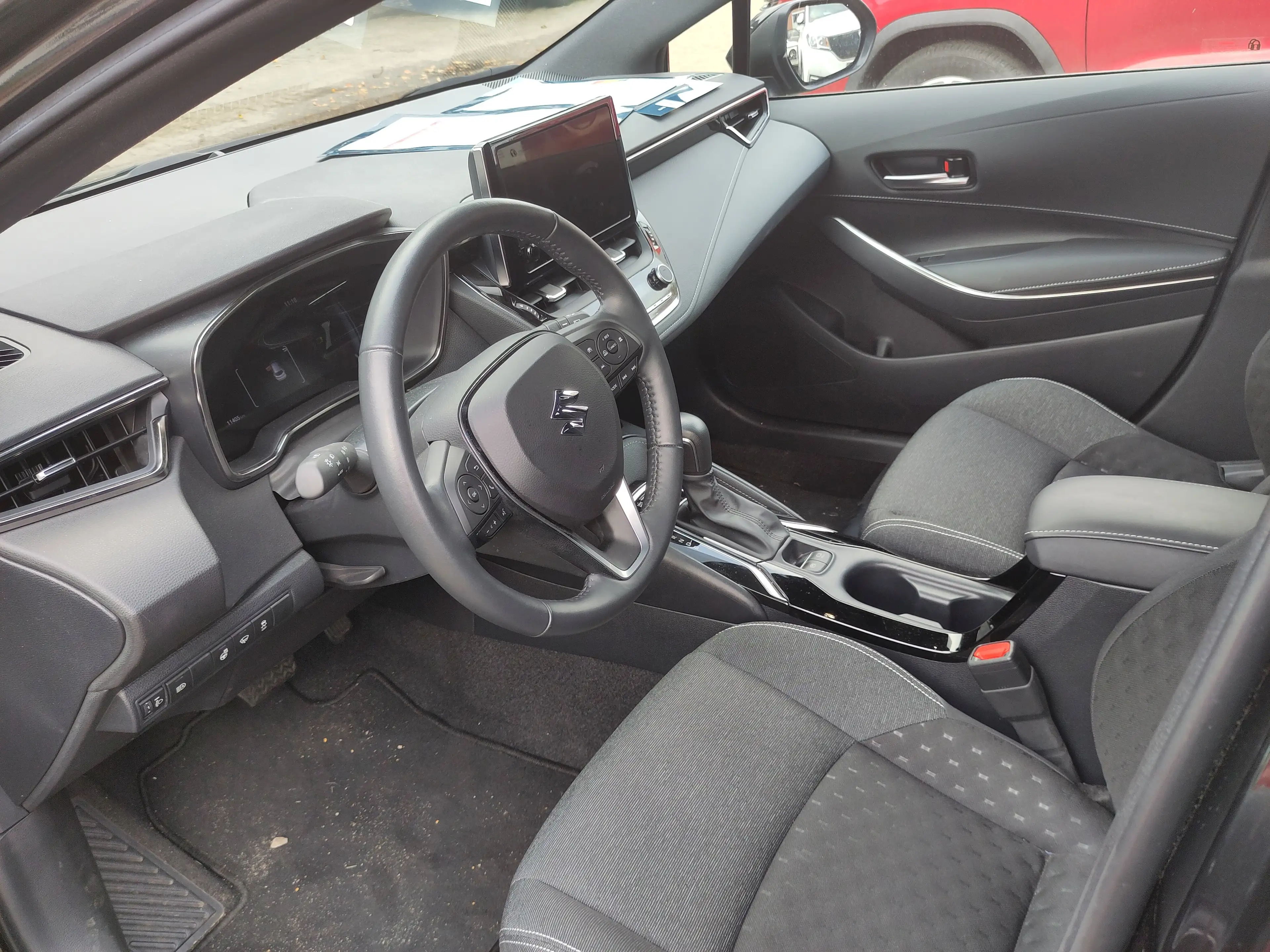 Suzuki Swace Swace 1.8 Hybrid CVT Comfort+ — photo 6