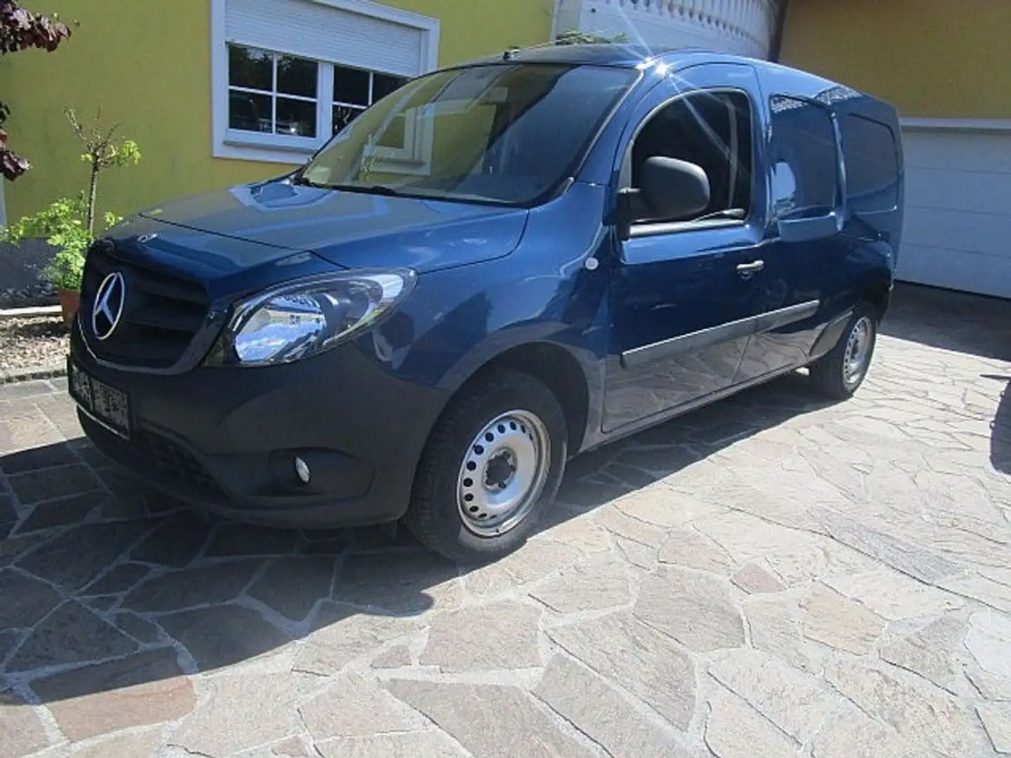 Mercedes-Benz Citan Bus 109 CDI lang Blau - 1