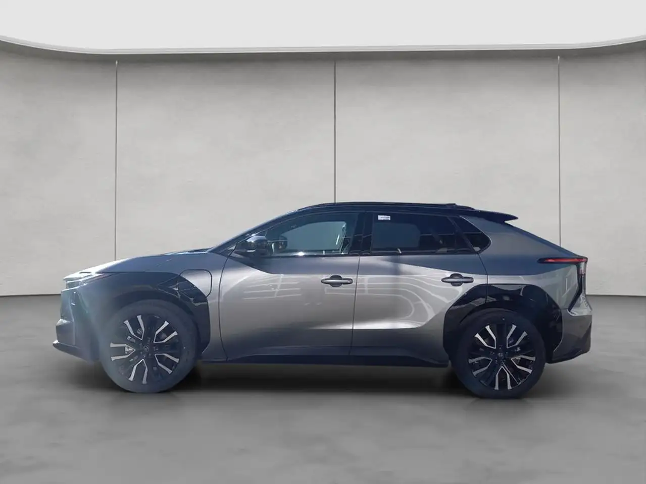 Toyota bZ4X AWD Lounge 2