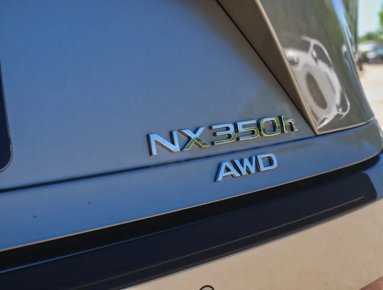 Lexus NX photo Lexus NX