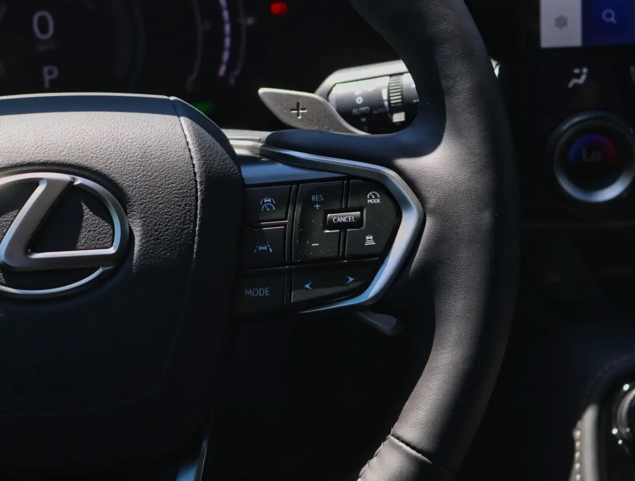 Lexus NX photo Lexus NX