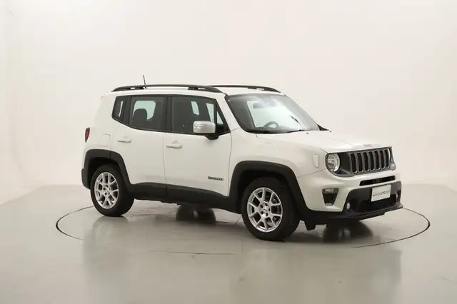 Jeep Renegade view 7