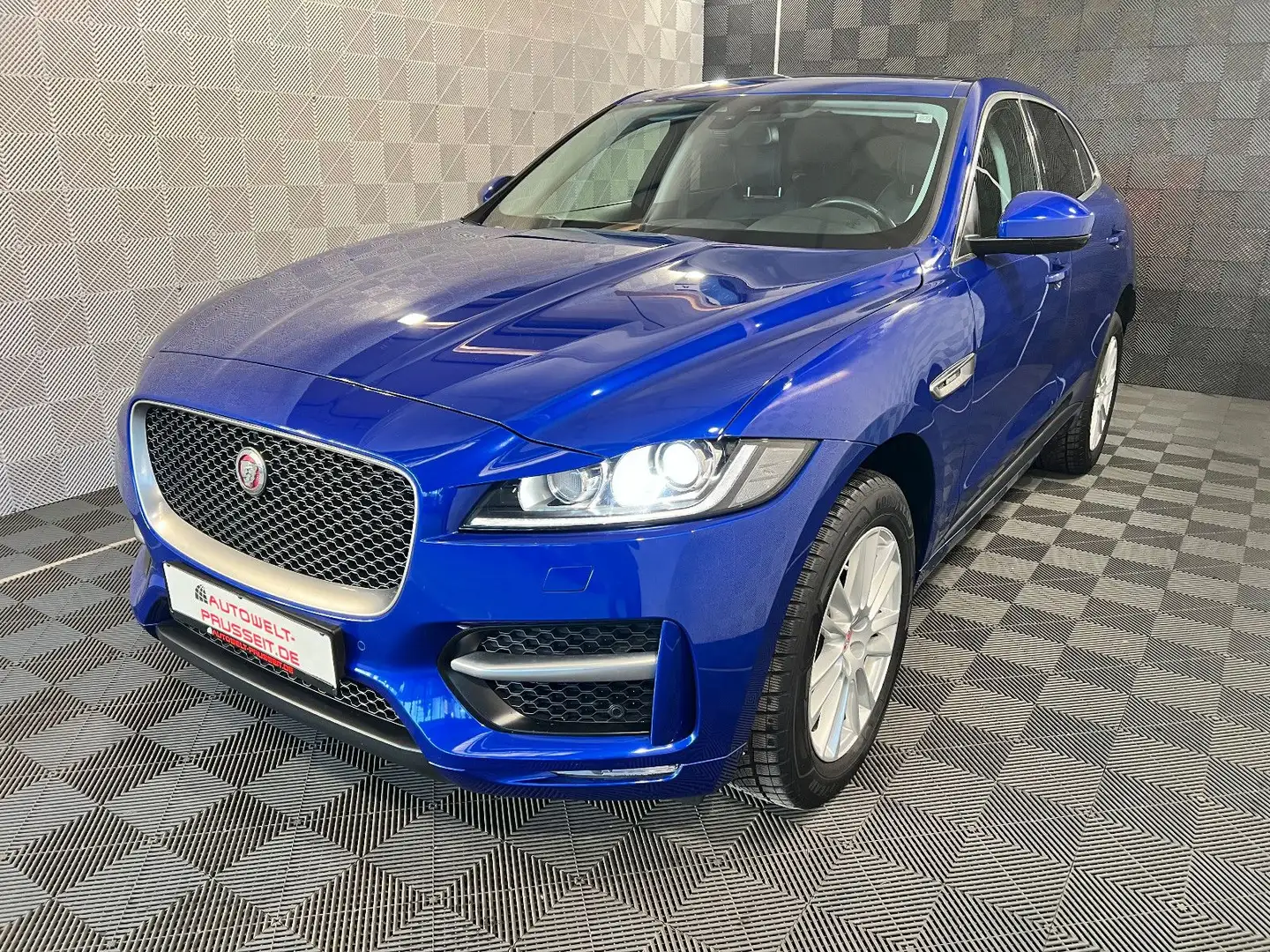 Jaguar F-Pace 30d AWD*R-SPORT*MERIDIAN-PANO-TOTW-19" Blau - 2
