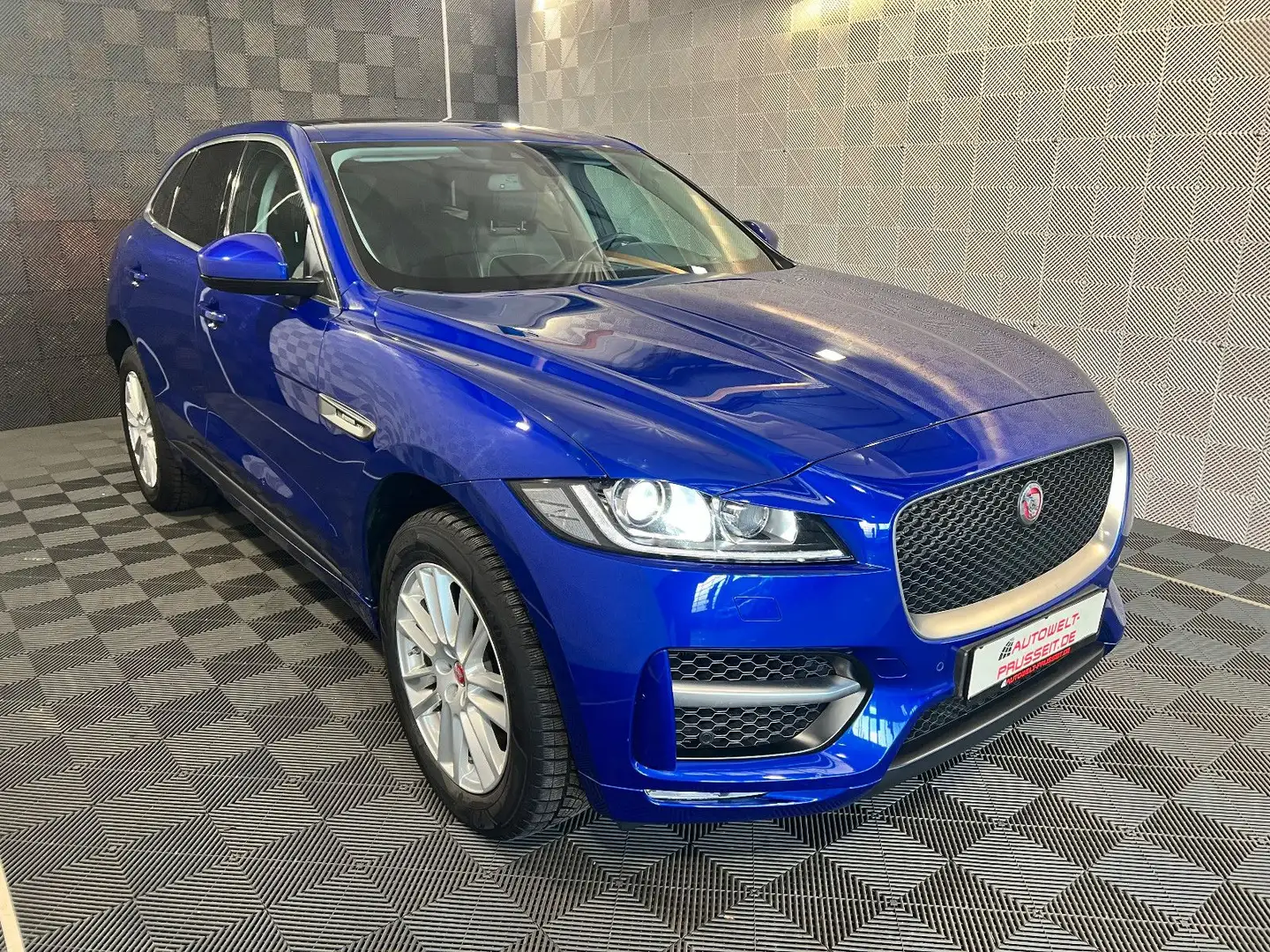 Jaguar F-Pace 30d AWD*R-SPORT*MERIDIAN-PANO-TOTW-19" Blau - 1