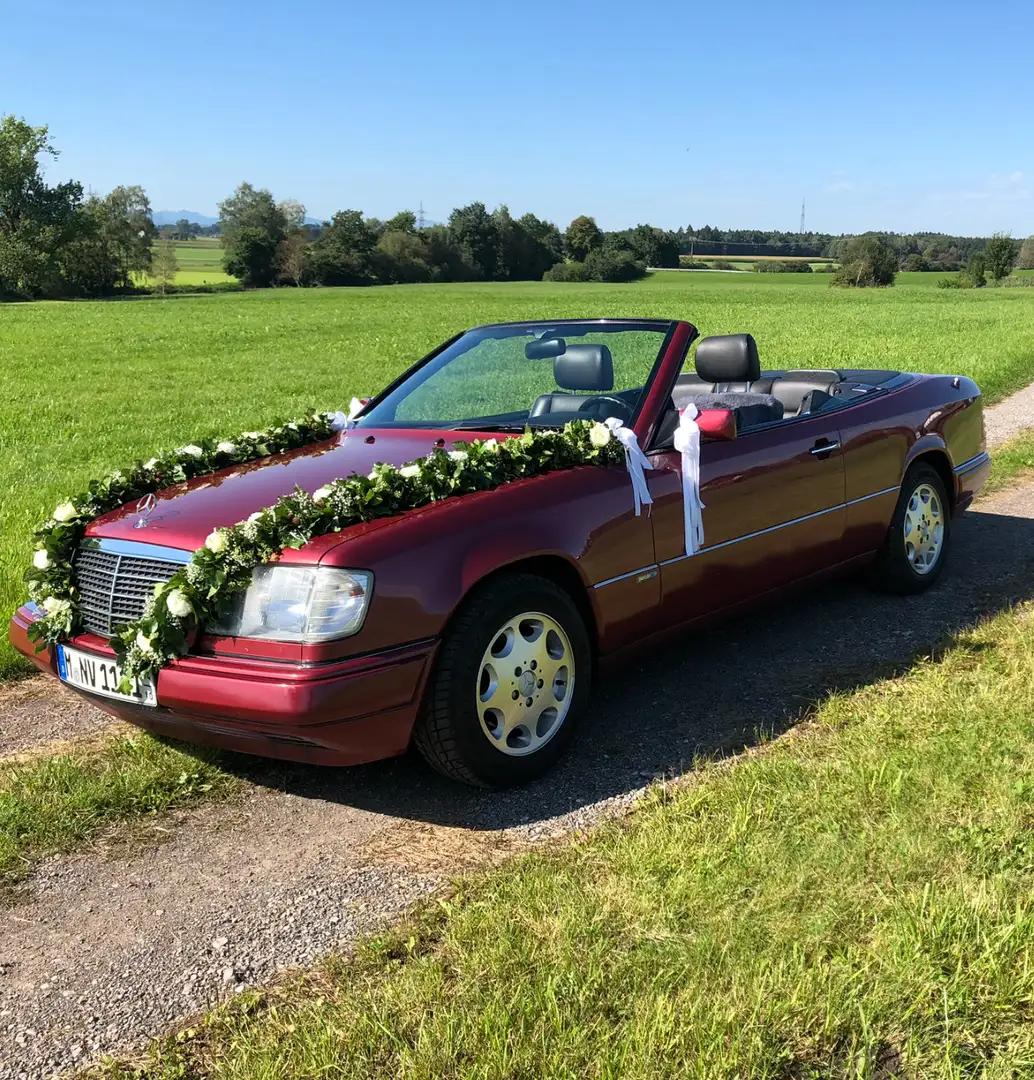 Mercedes-Benz E 200 Sportline Automatik Leder Klima 46‘ km, scheckhe - 1