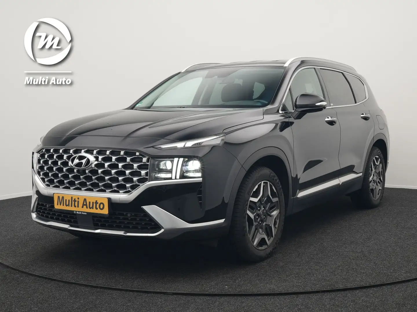 Hyundai SANTA FE 1.6 T-GDI Premium Plug In Hybrid 266pk Dealer O.H Zwart - 1