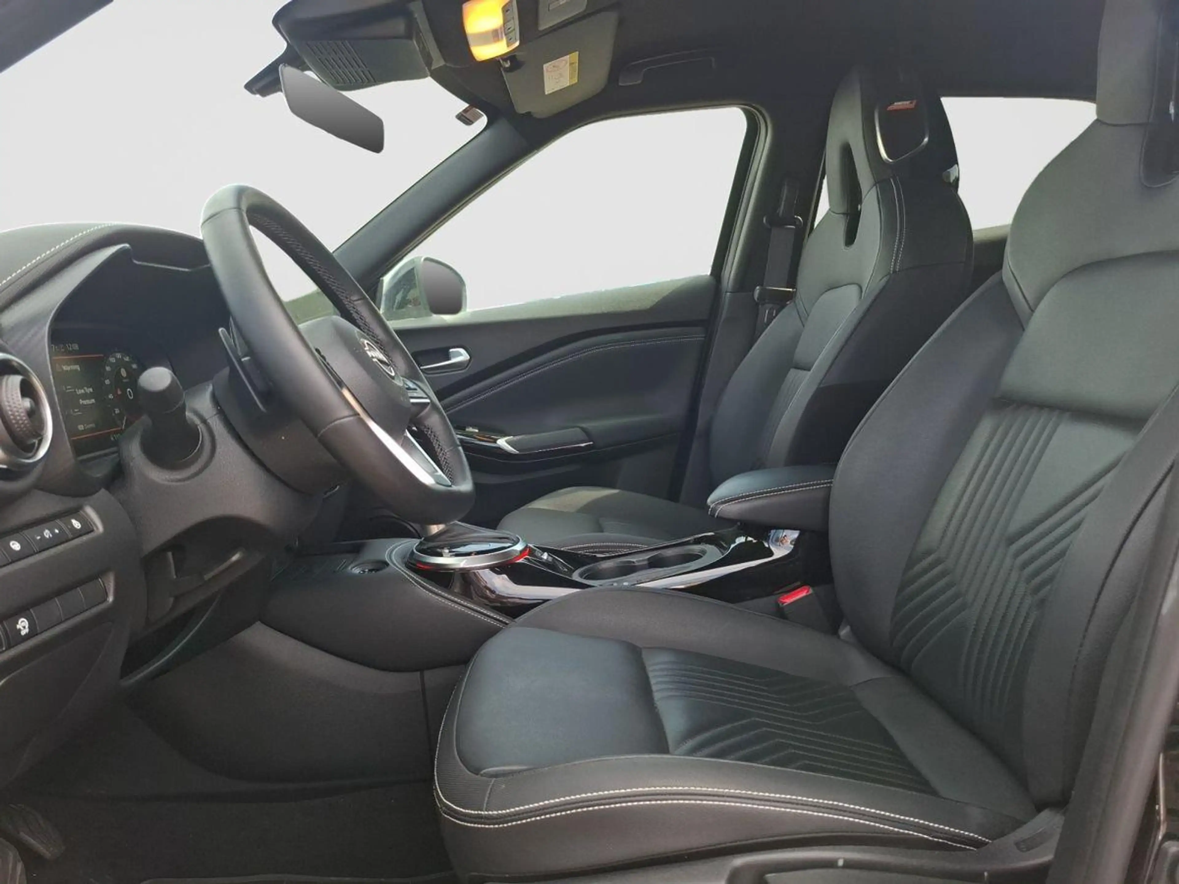 Nissan Juke 1.0 DIG-T 114 PS 7DCT TEKNA Bose — photo 10