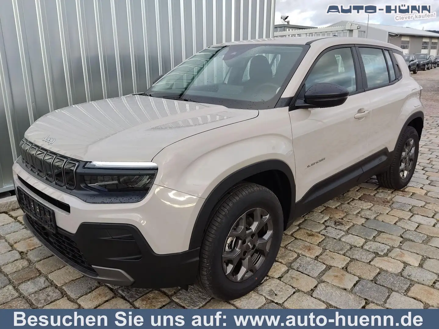 Jeep Avenger Longitude 1.2 e-Hybrid 110 PS DCT AndroidAuto/A... Grau - 1