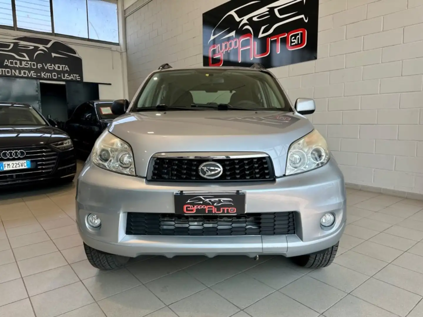 Daihatsu Terios 1.5 4WD B You A/T *NEOPATENTATI* Срібний - 2