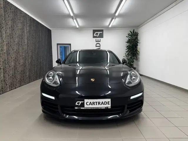 Porsche Panamera view 3