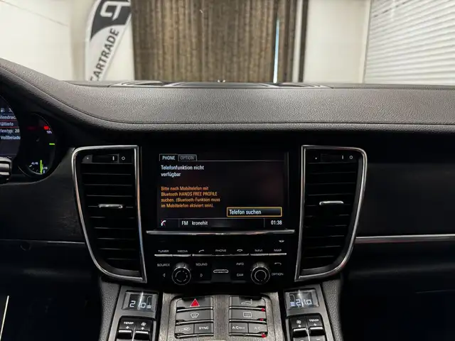 Porsche Panamera view 18
