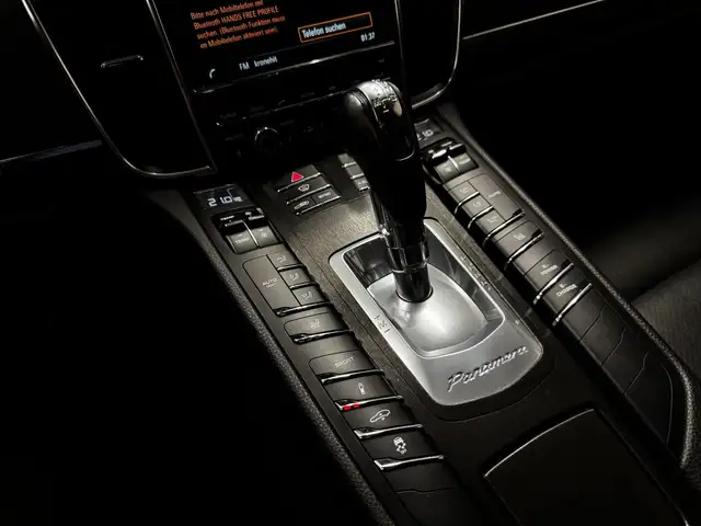 Porsche Panamera view 17