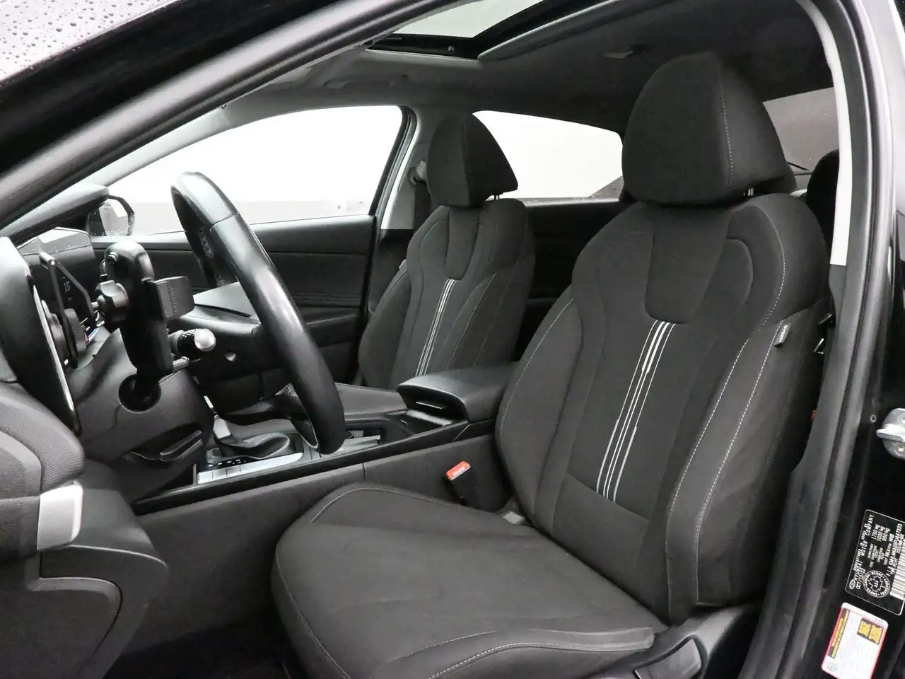 Hyundai ELANTRA снимка Hyundai ELANTRA