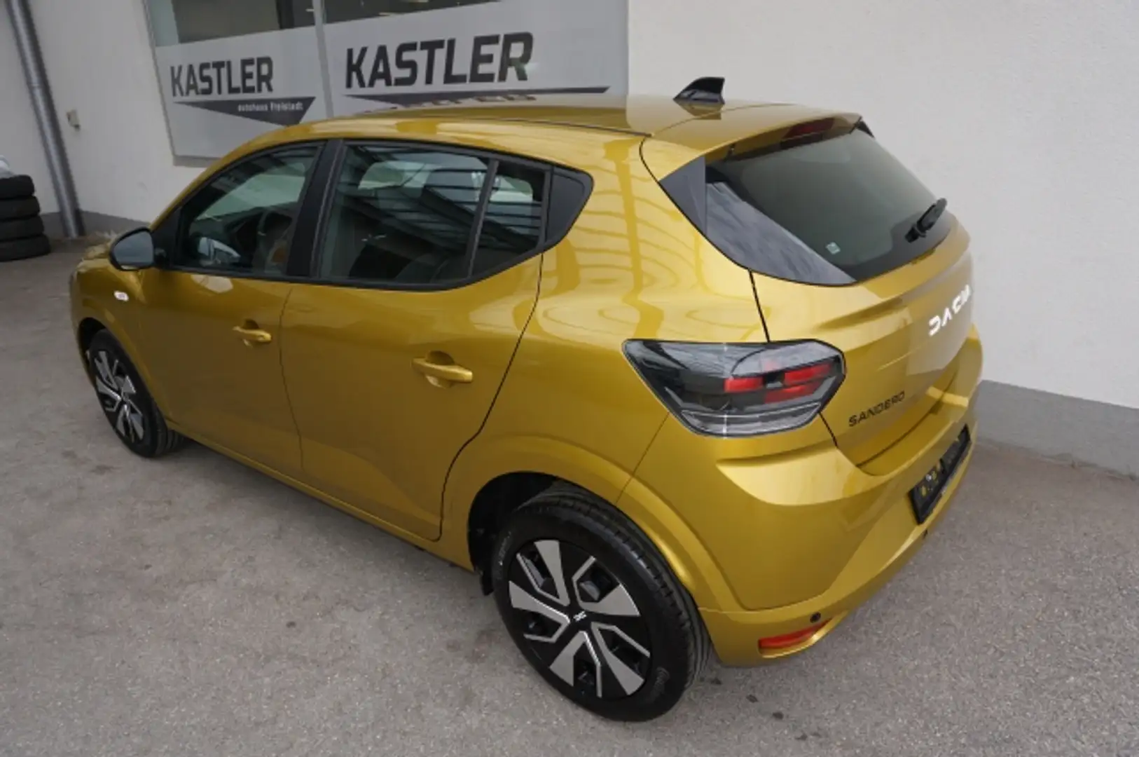 Dacia Sandero Sandero Expression TCe 100 Gelb - 2