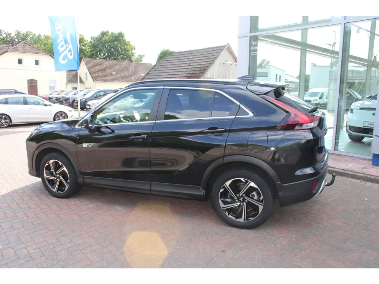 Mitsubishi Eclipse Cross PHEV ALLRAD, NAVI, PDC, LED, LM, BEH. SITZE Noir - 2
