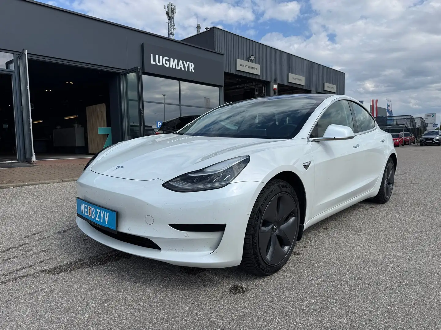 Tesla Model 3 Standard Range Plus RWD Weiß - 1