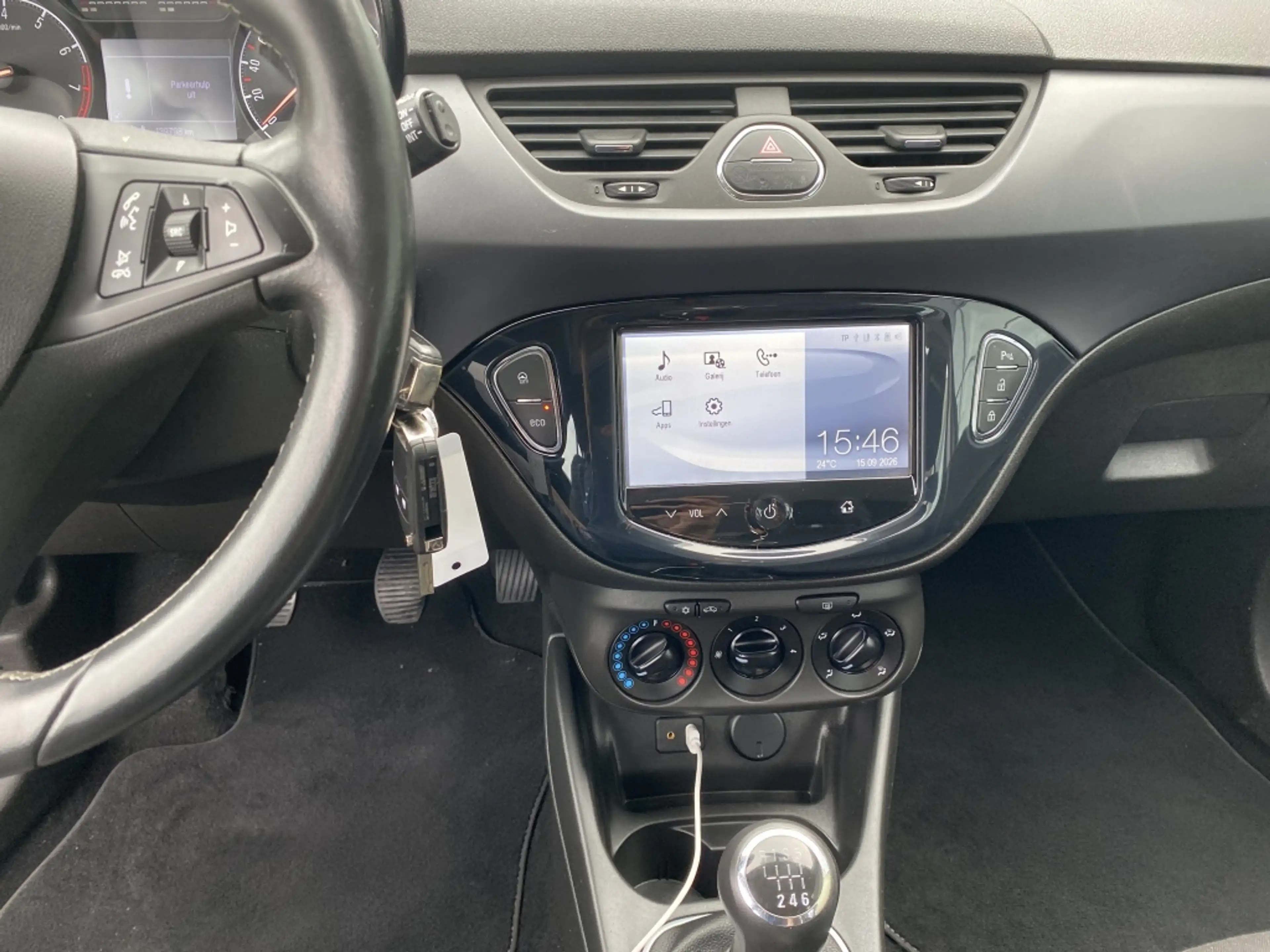 Opel Corsa 1.0T 66KW/90PK 5D — photo 17