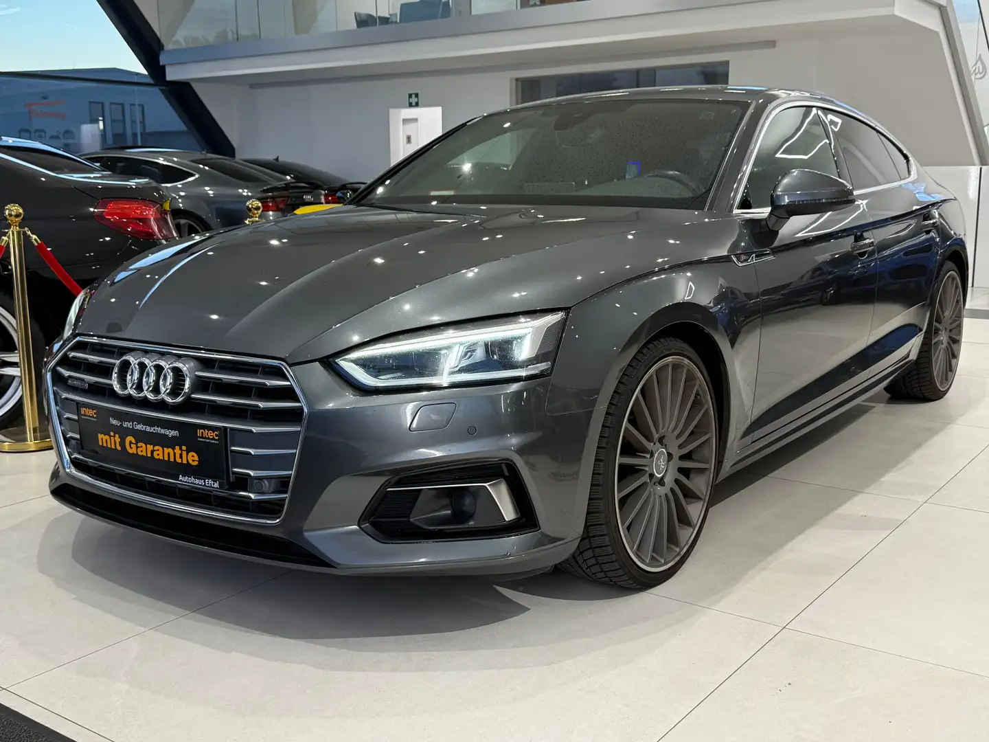 Audi A5 SB 3,0 TDI Quattro*VOLL S-LINE*NAVI*LED*F1*KREDIT* Grau - 2