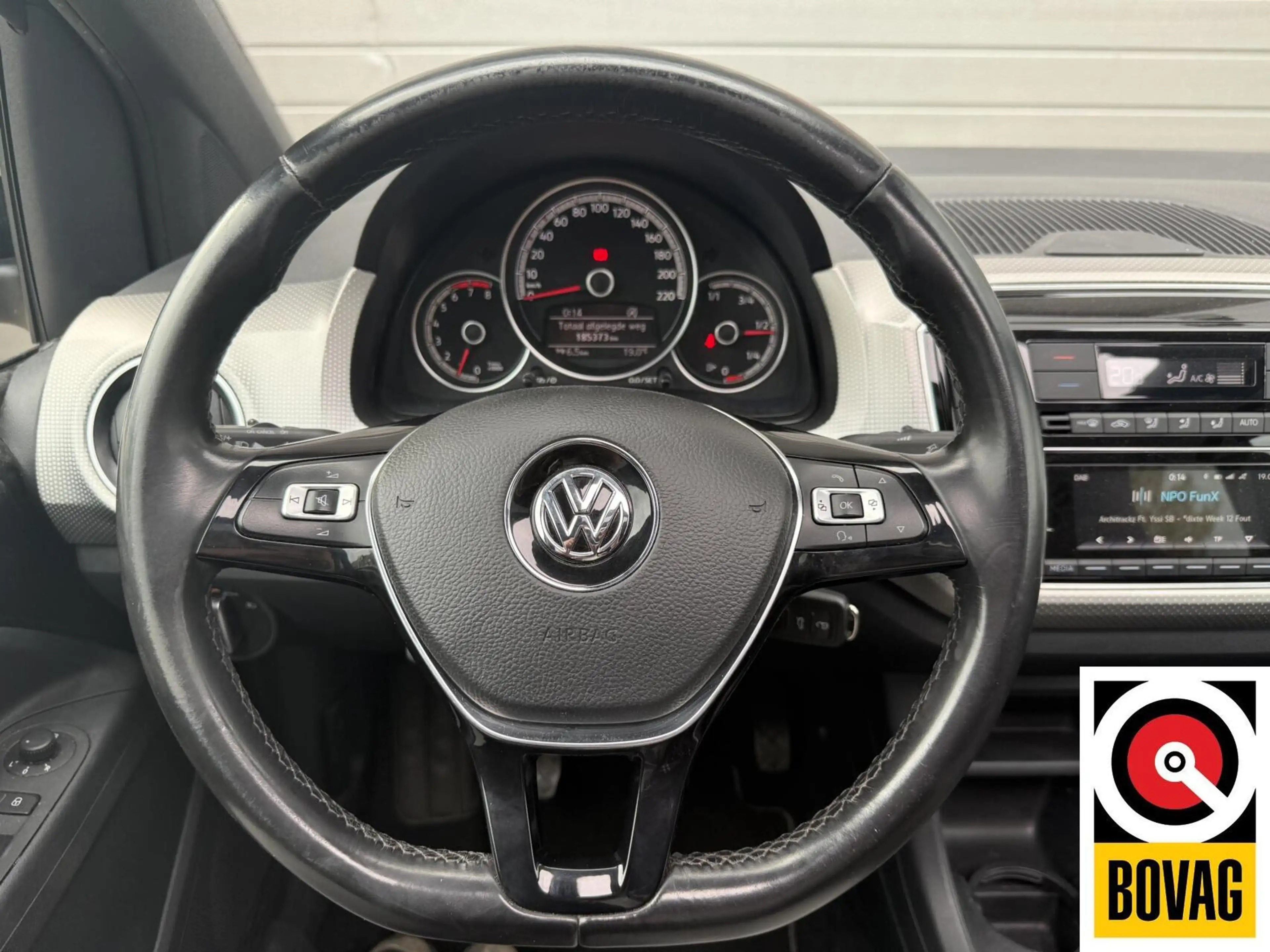 Volkswagen up! 1.0 TSI BMT high up! AIRCO PANO DAK, Clima, Cru — photo 18