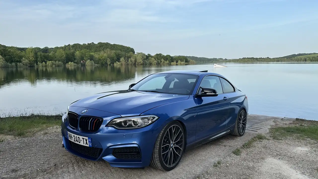 BMW 235