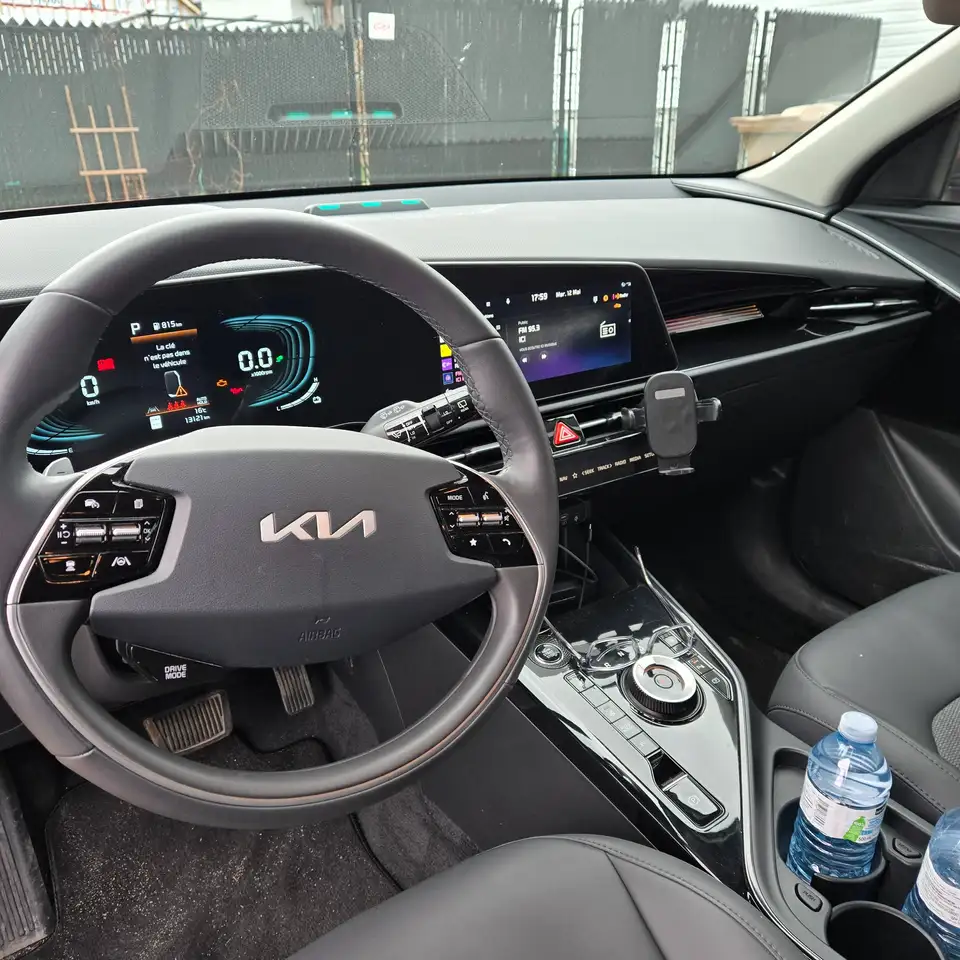 Kia Niro снимка Kia Niro