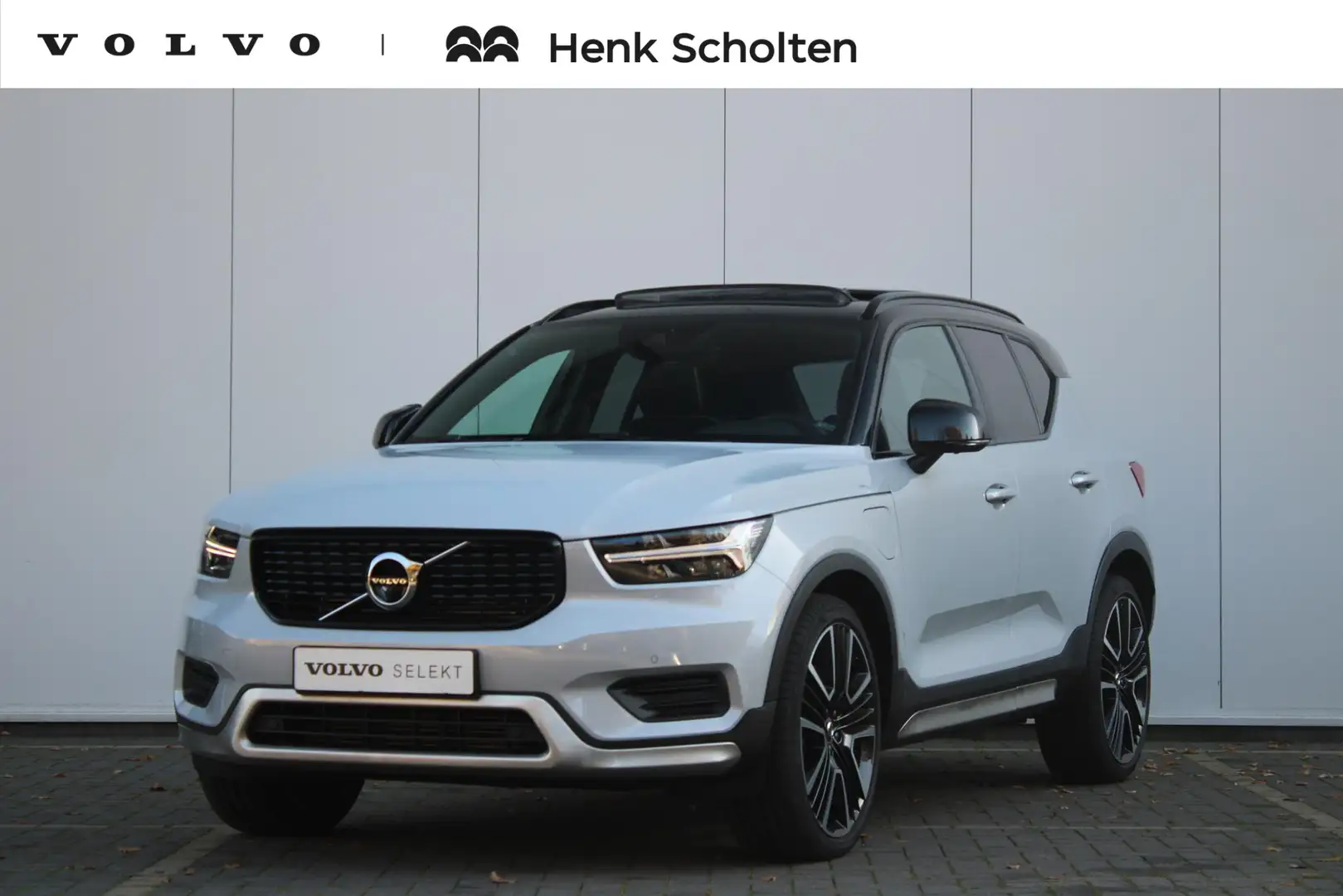 Volvo XC40 T4 211PK Recharge R-Design | Adaptive Cruise & Pil Grijs - 1