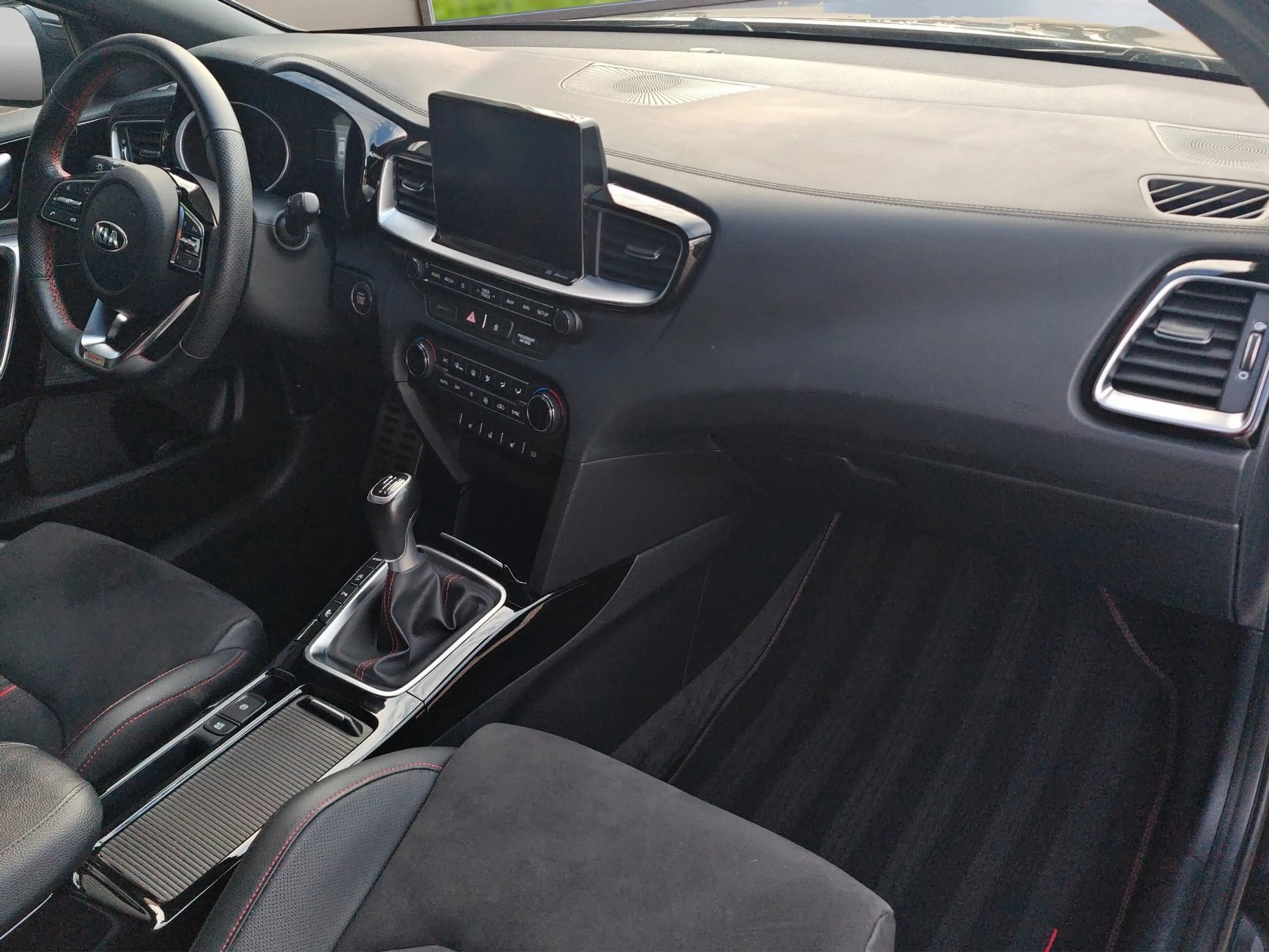Kia ProCeed / pro_cee'd Proceed 1.6 T GT Komfort-Paket Navi SHZ PDC — photo 13