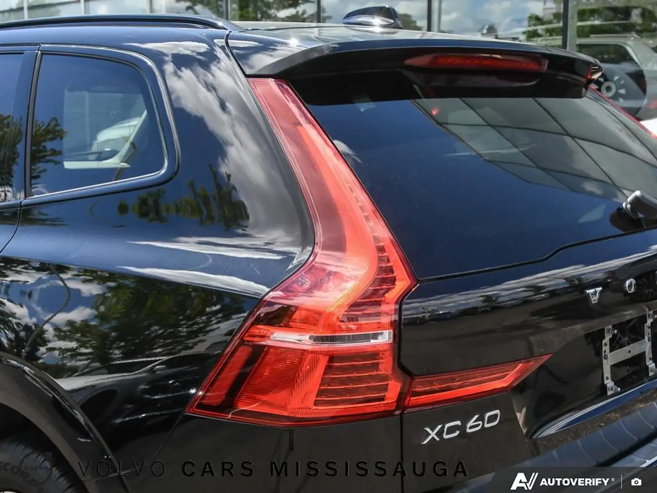 Volvo XC60 снимка Volvo XC60